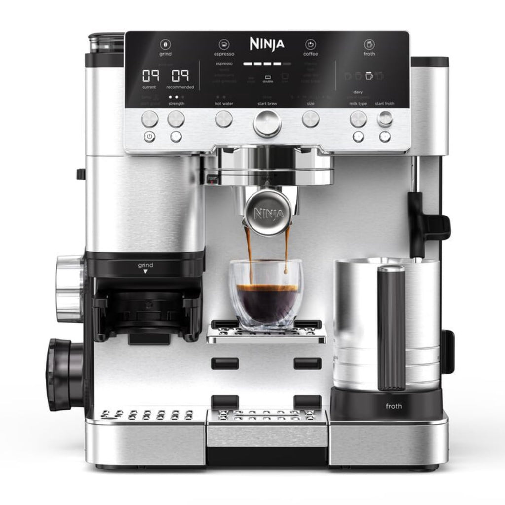 Ninja Luxe Premier 3-in-1 Kaffeemaschine mit Mahlwerk, Aufschäumer für Latte, Cappuccino, Cold Brew & Espresso, bis 2 Tassen, 4 Aufschäum-Voreinstellungen, Silber